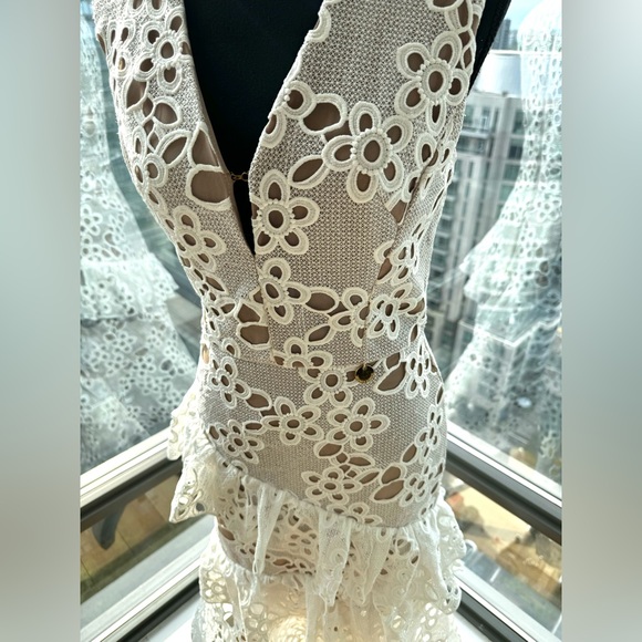 🆕 BRONX & BANCO 🧿 NWT Donna White Ruffled Lace Midi Dress, Sz S - US 4 - Picture 5 of 16